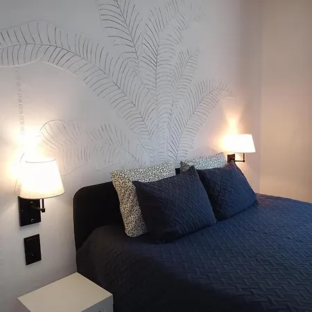 Cosy In The Heart Of Апартаменти *