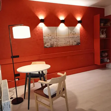 Διαμέρισμα Cosy In The Heart Of *