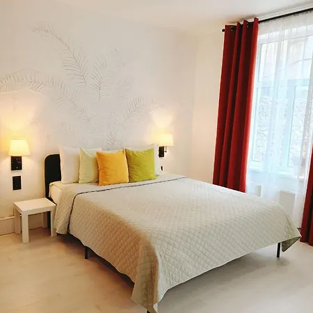 Stylish Center - Free Parking - Walk To Old Town Riga