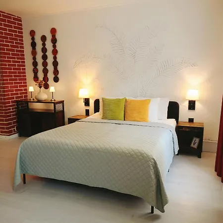 Apartamento Stylish Center - Free Parking - Walk To Old Town Riga