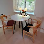Stylish Center - Free Parking - Walk To Old Town * Riga